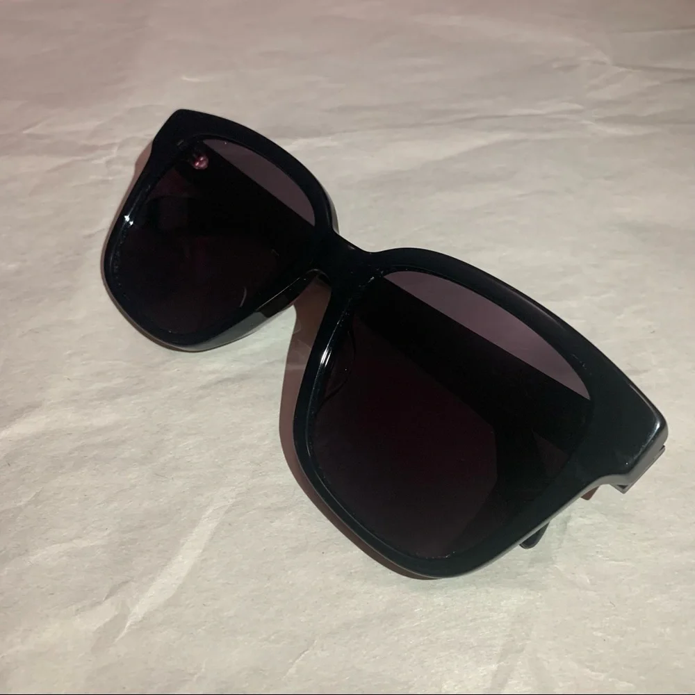 Alexander McQueen sunglasses
